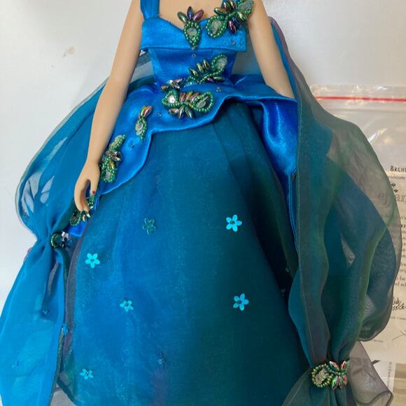 Y2K Effanbee 16" Belle of the Ball Brenda Starr #V2004 (2000) EUC w/Box - Picture 3 of 9